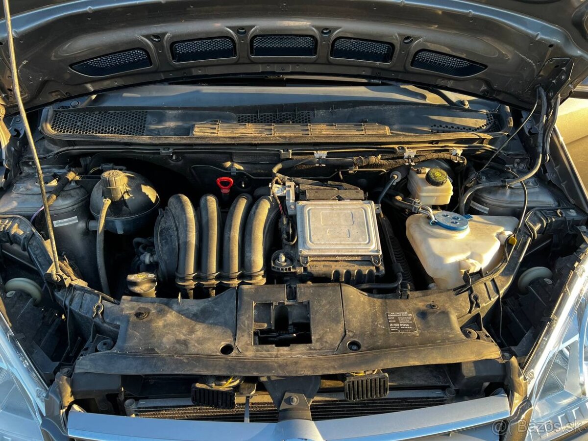 Mercedes Benzín A 160 - 9