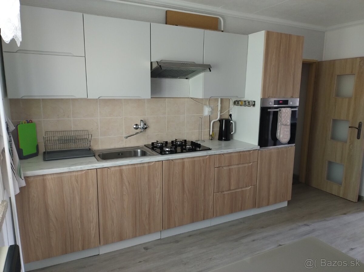 2-IZBOVÝ BYT LIPNÍK - 9