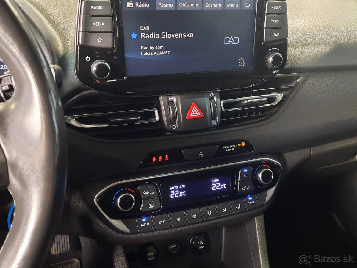 Hyundai i30 CW 1.6 CRDi Comfort - 9