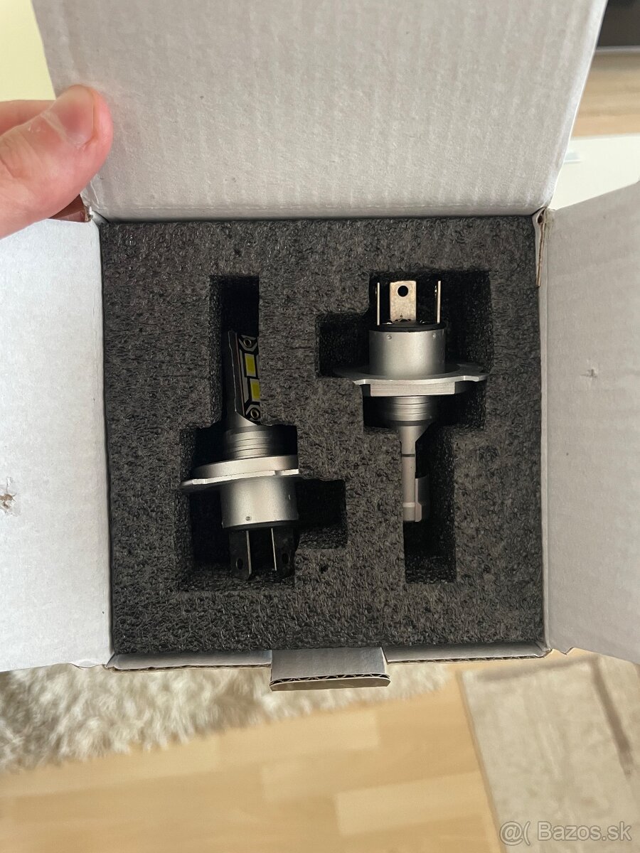 Led žiarovky H1 H3 H4 H7 H8 H15 - 9