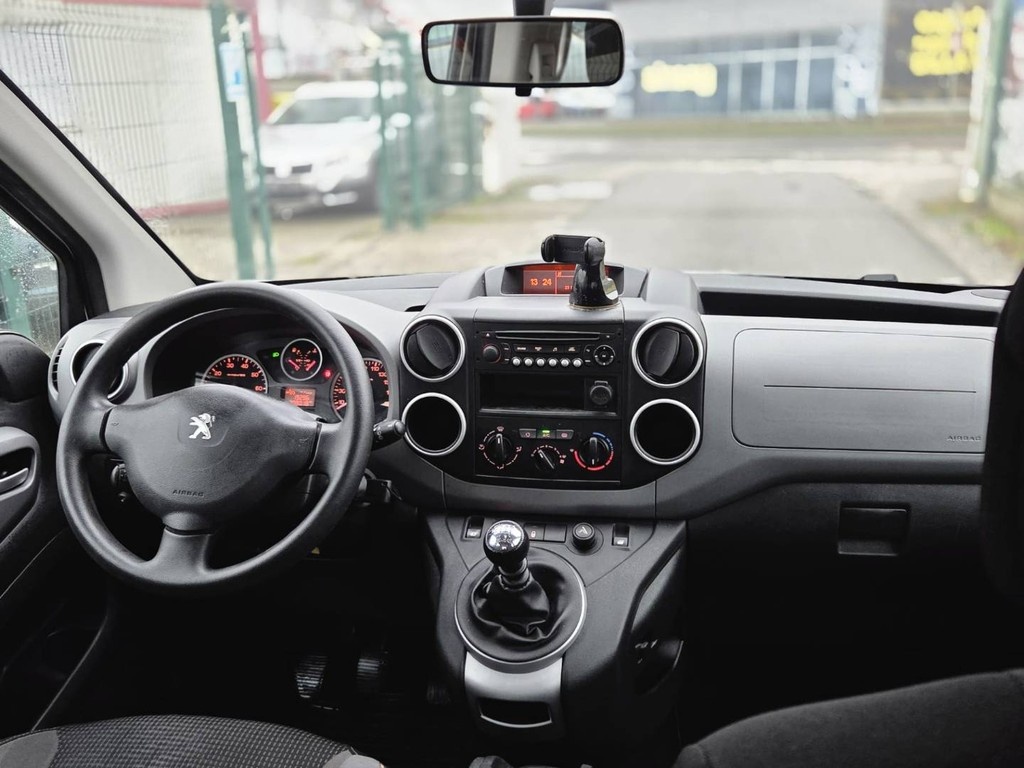 Peugeot Partner Tepee 1.6 BlueHDi S&S Outdoor - 9