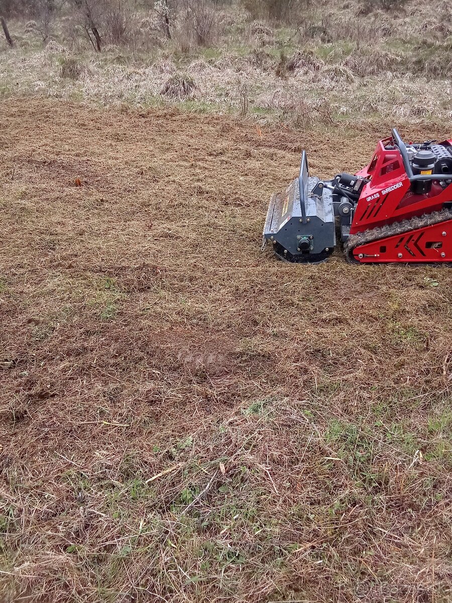 Svahová pásová cepová kosačka - mulčovač - 9