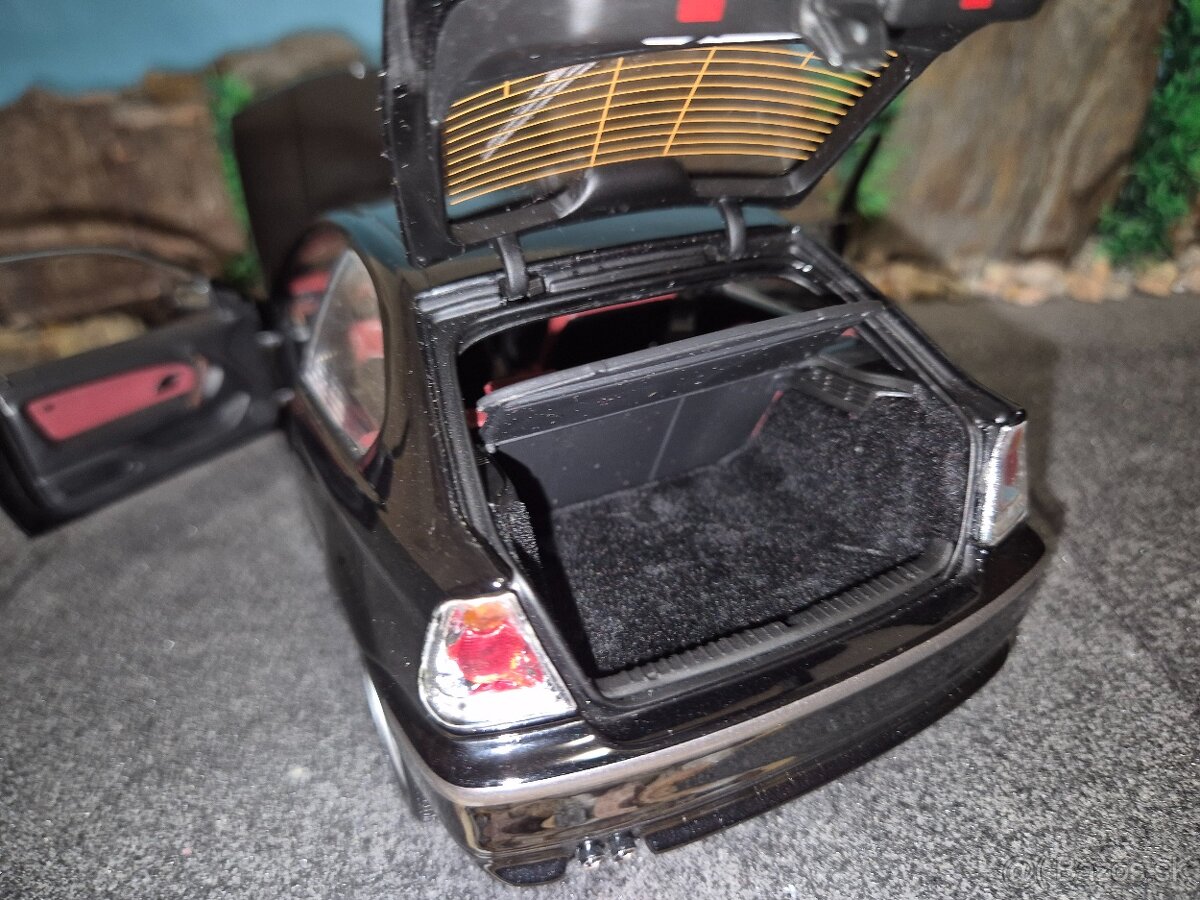Prodám model 1:18 BMW 325Ti compact - 9