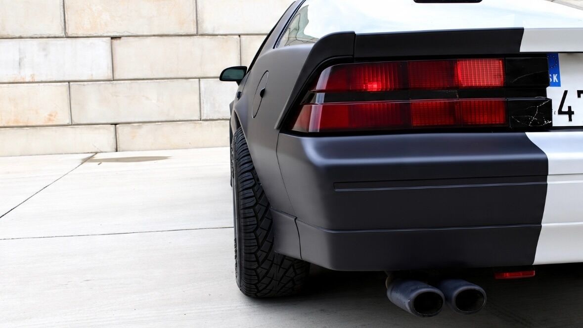 Chevrolet Camaro 5.0 V8 manuál 1988 128 kW - 9