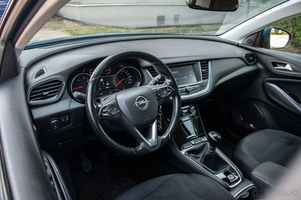 Opel Grandland X 2019, 1.2, 96kW - 9