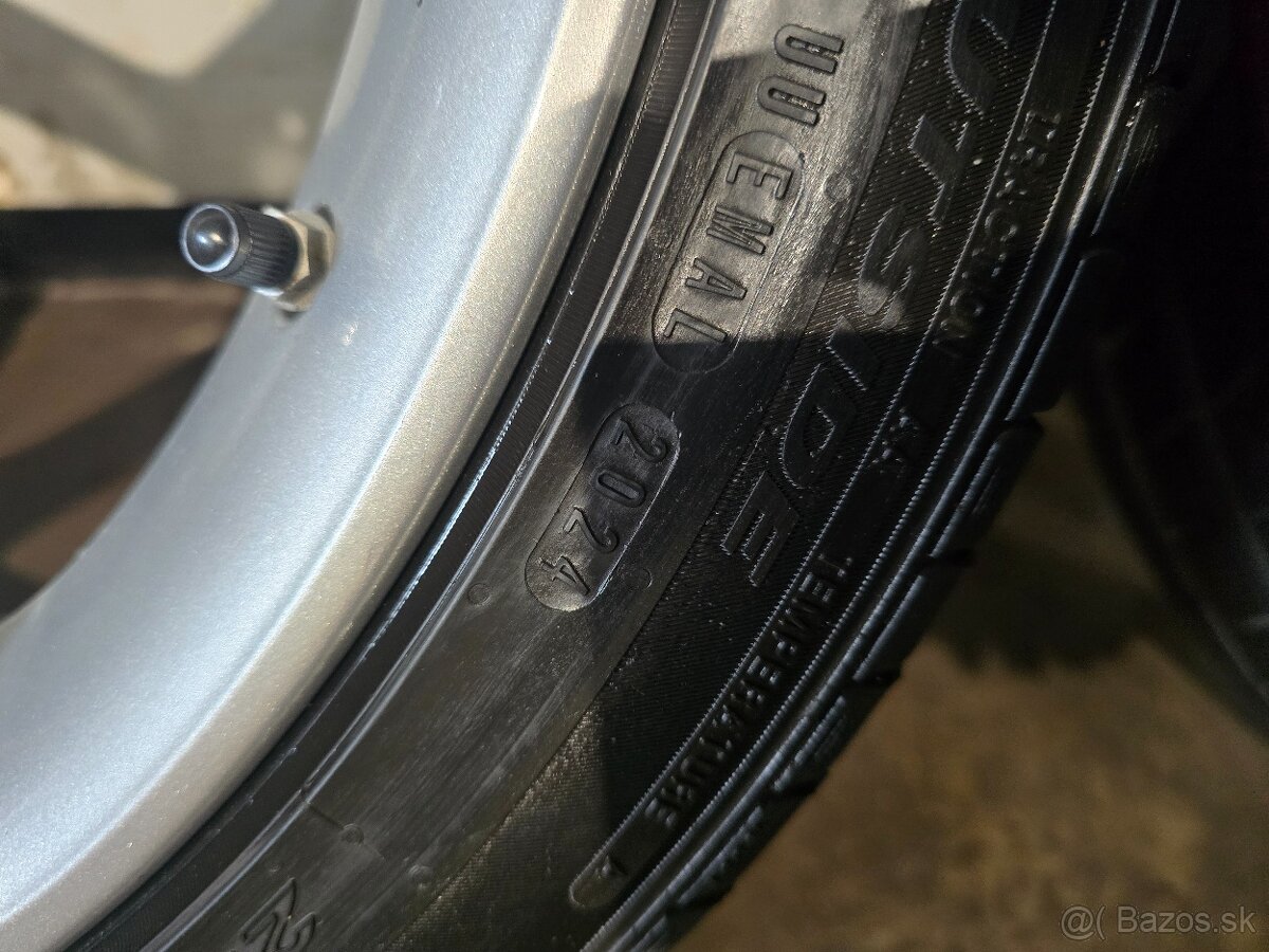 Letná sada Mercedes CLS W257 245/40 R19 a 275/35 R19 - - 9