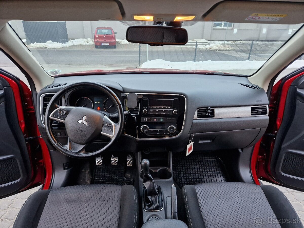 Mitsubishi Outlander 2.0 110kw benzín - 9