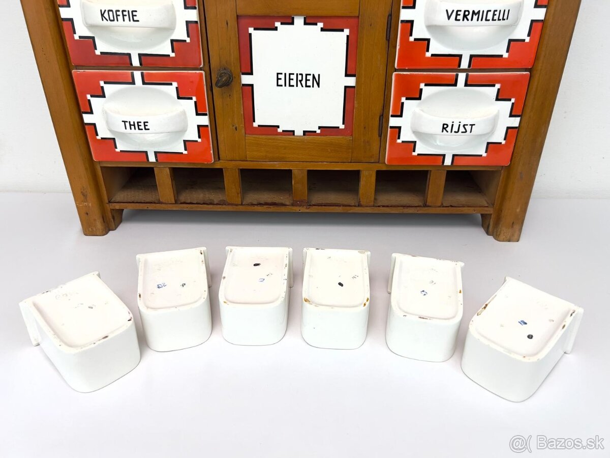 Starožitne koreničky - 9