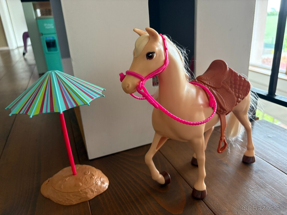 Drevený domček pre Barbie - 9