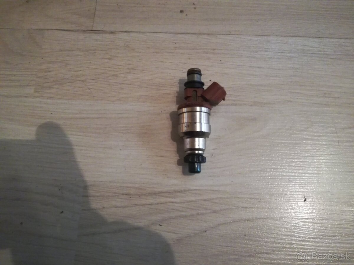 Mazda 323 BG 1.6i r.v.1991 - vstrekovače Denso - 9