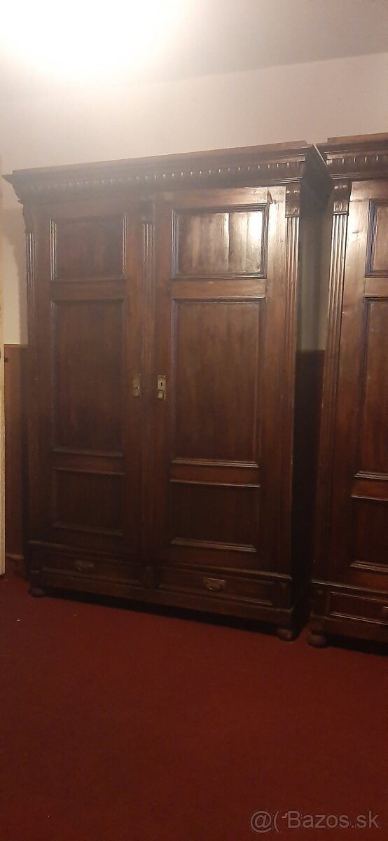 Predám staré stoličky a skrine - 9