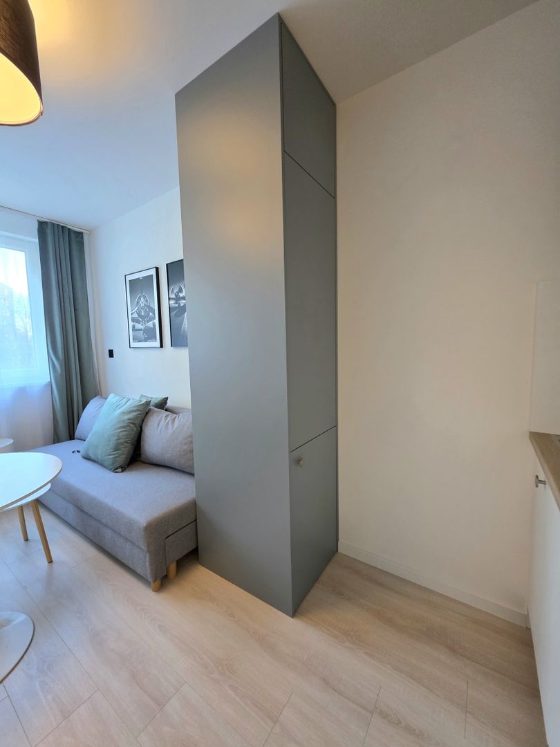 Na predaj pekný, menší 1 izbový byt na ulici Krivá, Košice - - 9