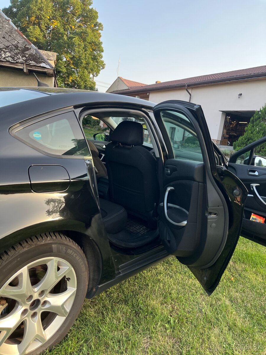 Citroën C5 III 1.6 HDi (2008) - 9