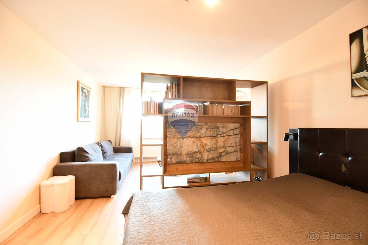 PREDAJ, 1-izbový byt, Kežmarok, Ul. Severná, 41,74 m2 - 9