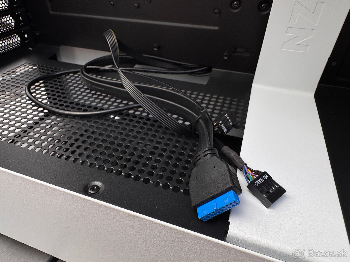 ATX PC skrinka - NZXT H510 matte white 2xFAN - 9