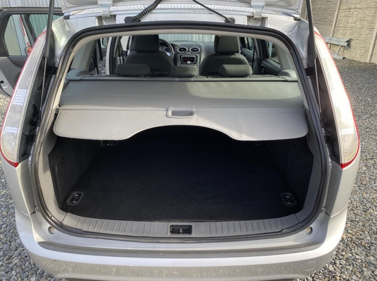 Ford Focus 2.0i 145PS LPG FORD COMBI TOP - 9