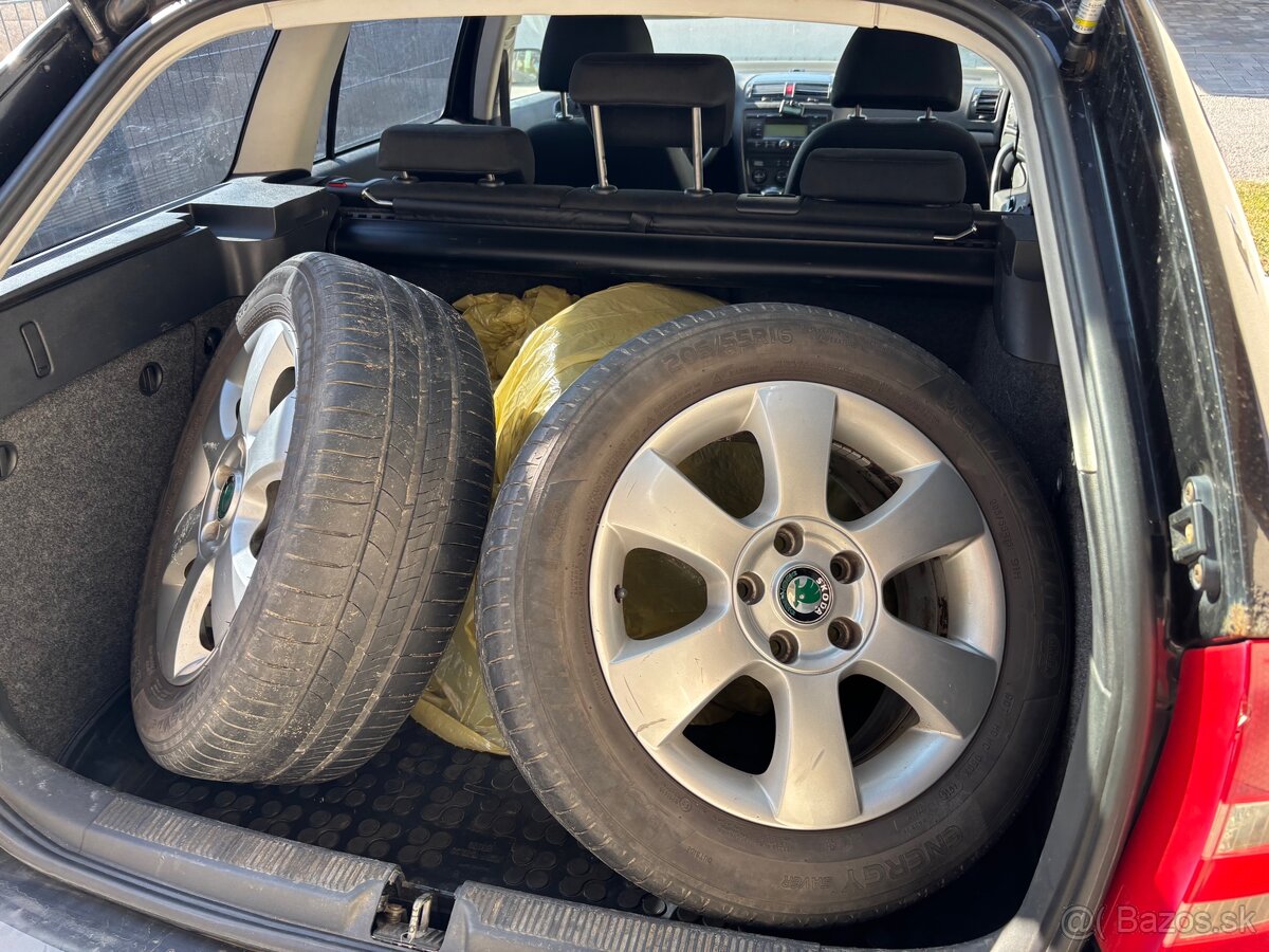 Škoda octavia ll Combi - 9