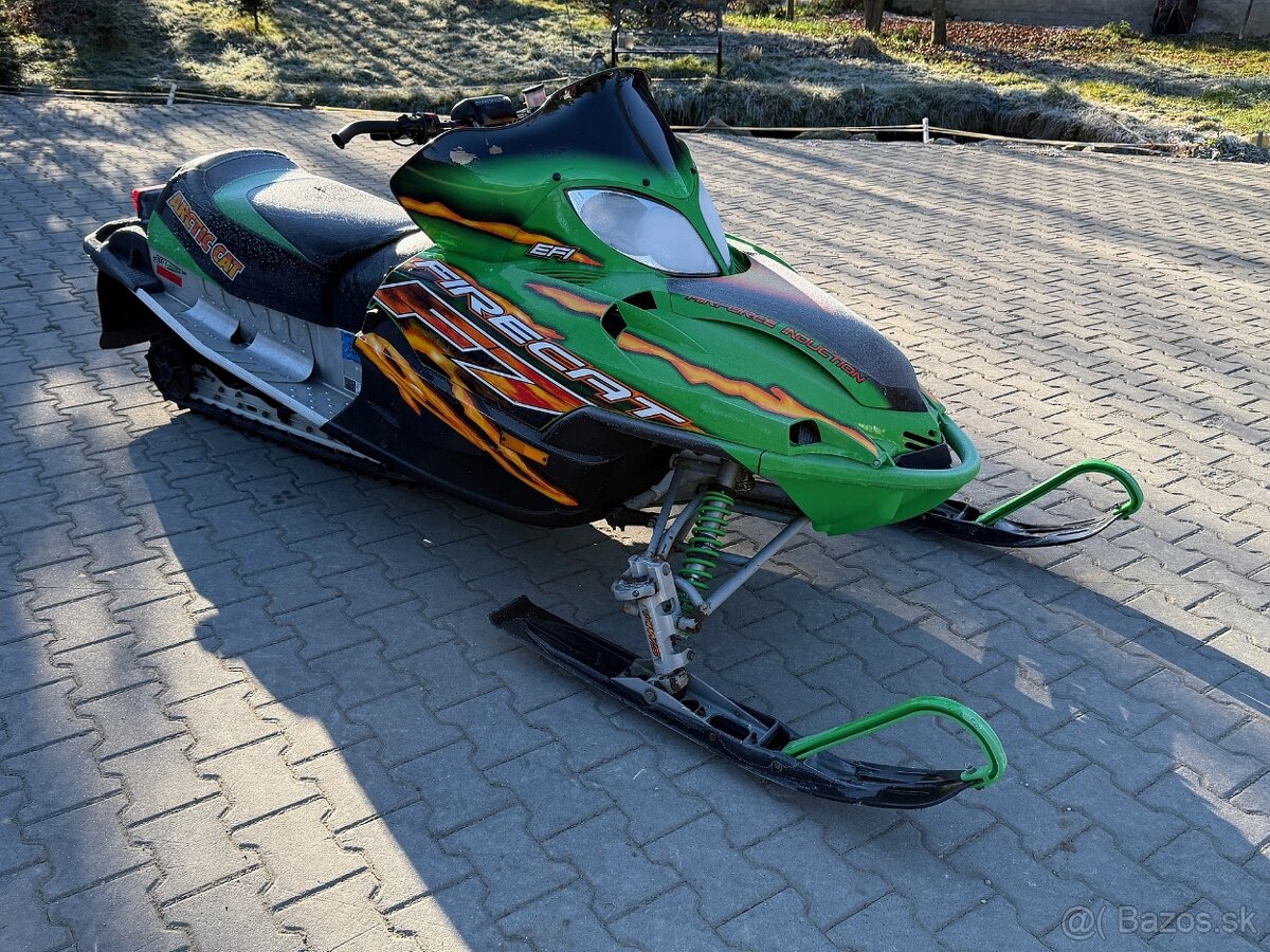 Snežný skúter Arctic Cat FIRECAT F7 EFI - 9