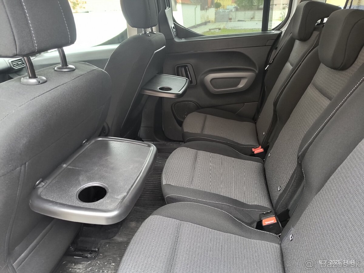 Toyota proace city verso Family - 9