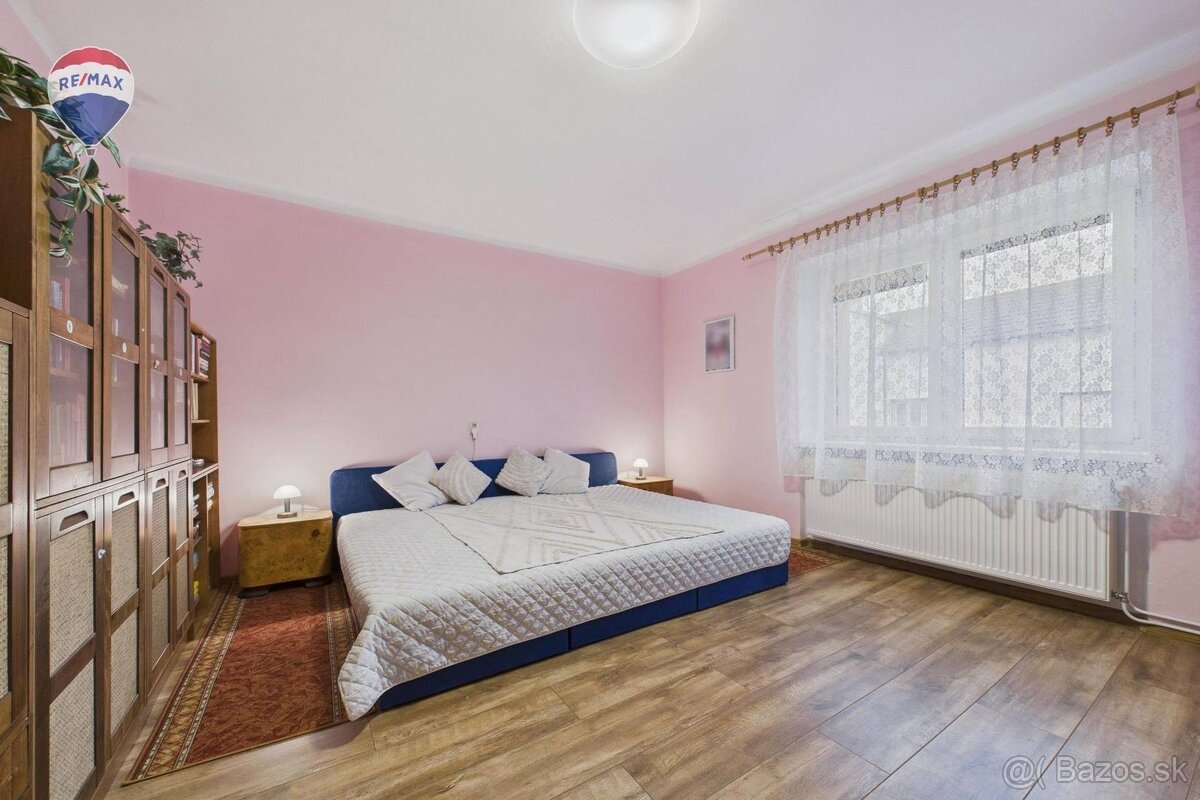 Rodinný dom s pohodlím, priestorom a potenciálom - 9