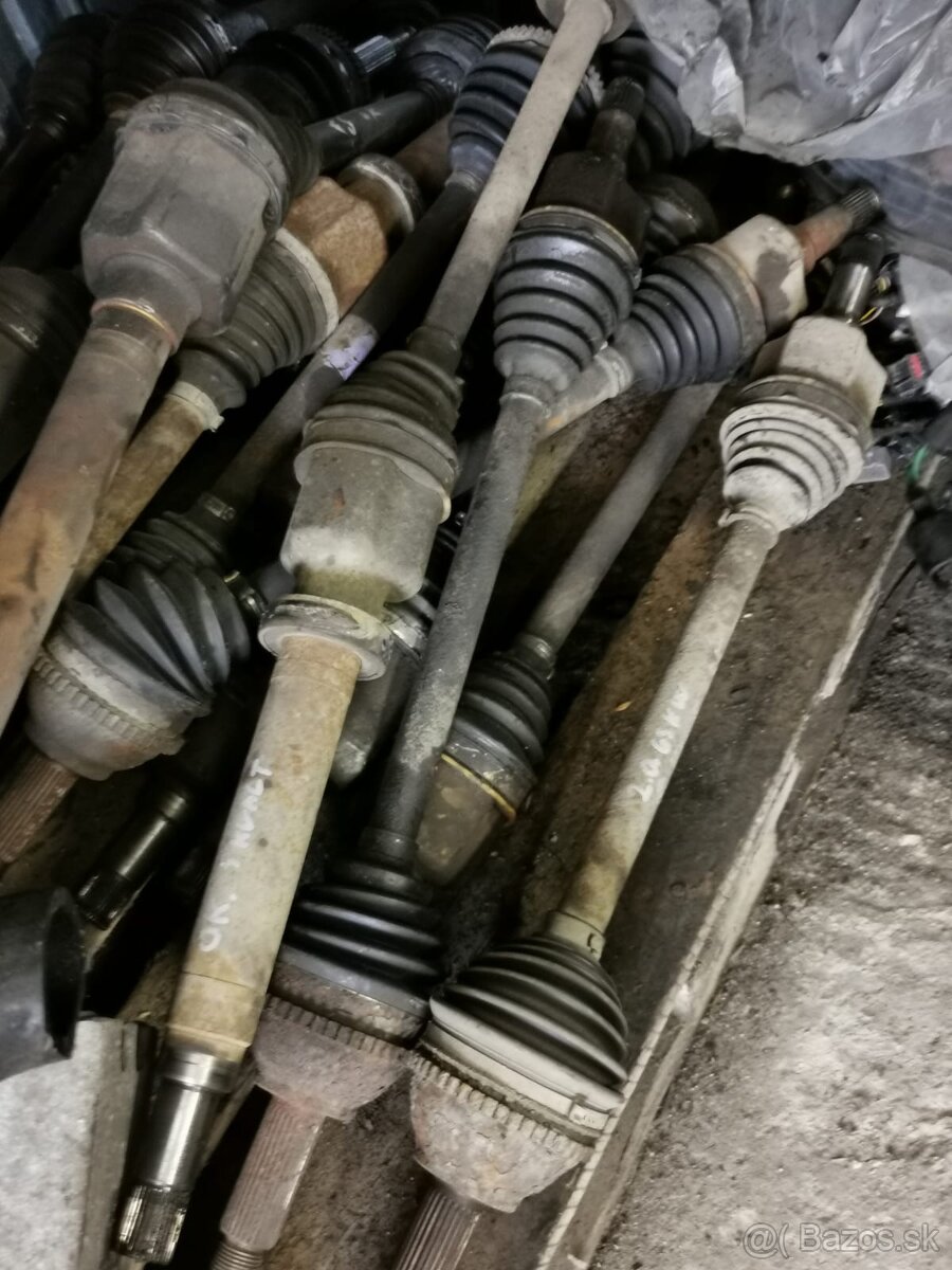 Ford transit na nahradne diely - 9