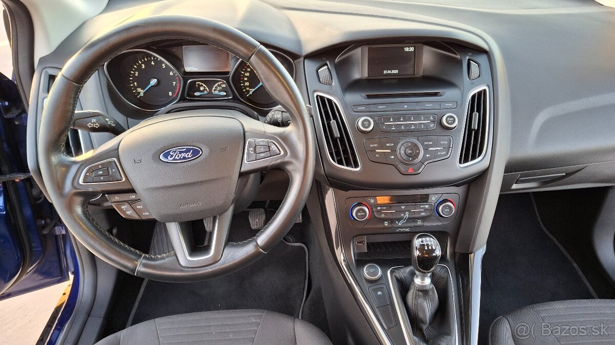 FORD Focus 1.0 EcoBoost 125k - 9