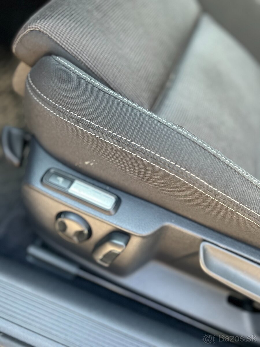 VW Passat combi B8 2,0TDI 4x4,A6 - 9