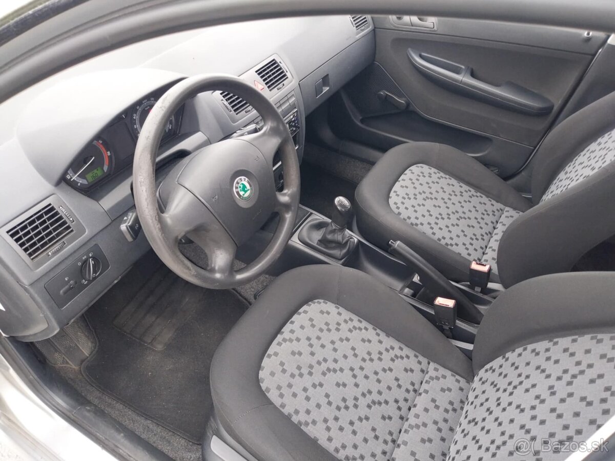 Škoda fábia 1,4 2005 - 9