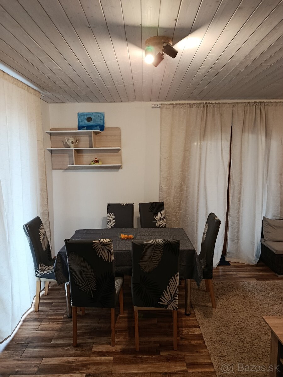 Prenájom domu v Novom Tekove - 9