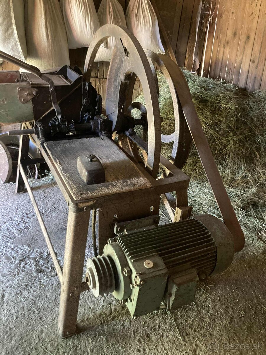 Šačkareň na seno pre dobytok, - 9