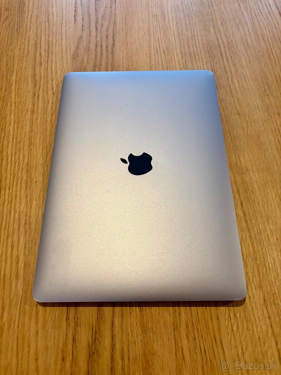 Macbook Air 13 Retina 2020 - 9