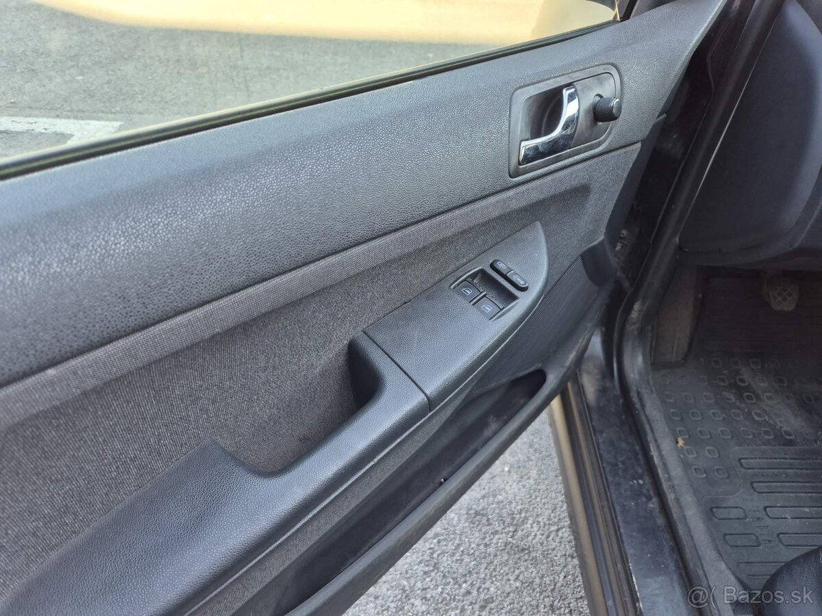 Škoda Fabia Combi 1.4 Nová STK - 9