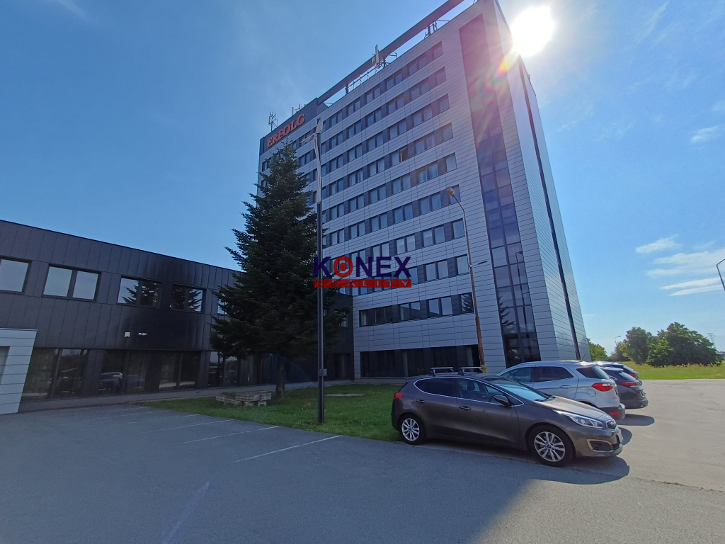 Prenájom kancelárskych priestorov – Továrenská ulica, Michal - 9