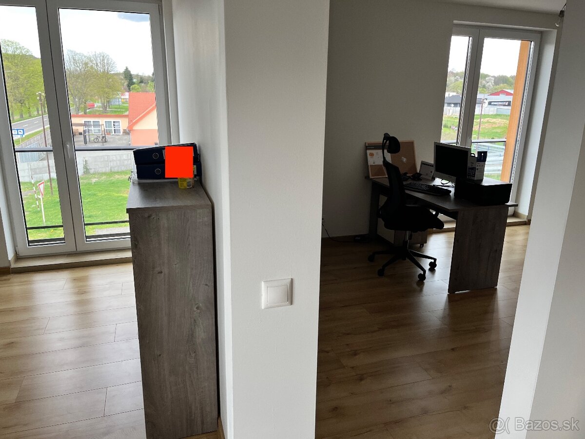 Kancelária / showroom /obch. priestory (+video) - 9