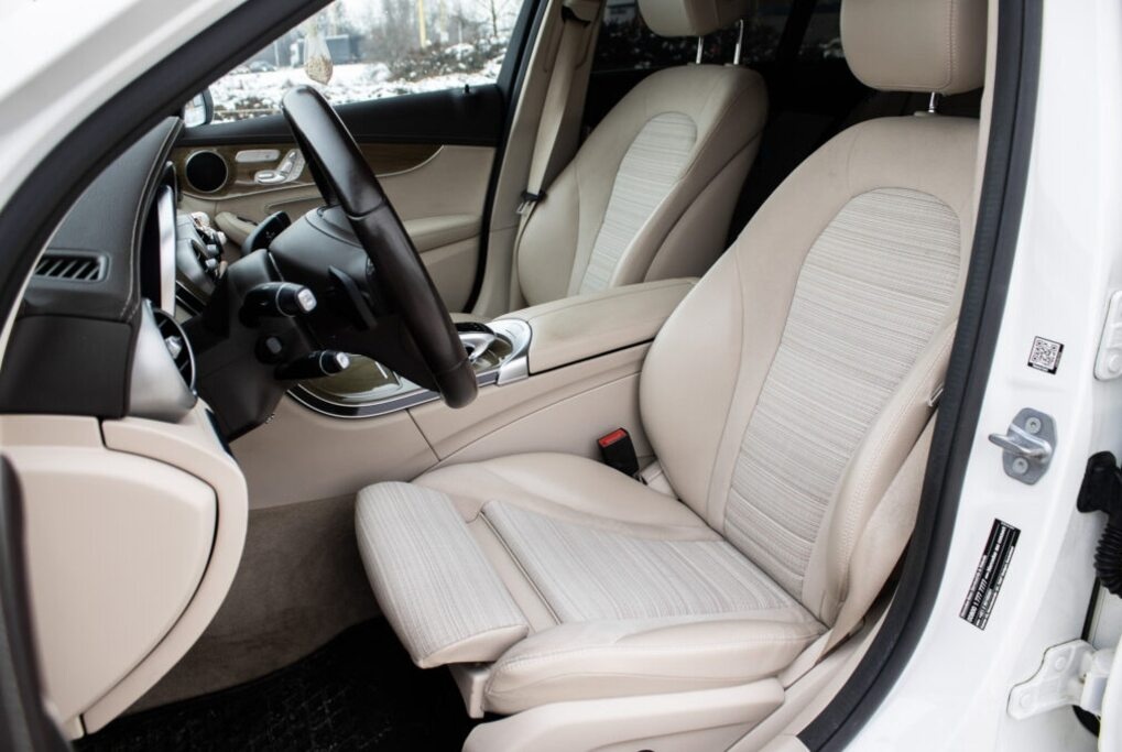 Mercedes Benz C 200 d, 100kW (2017) - 9