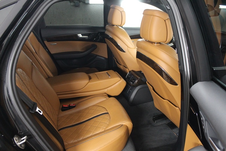 Audi A8 3.0 TDI V6 Exclusive Quattro - 9