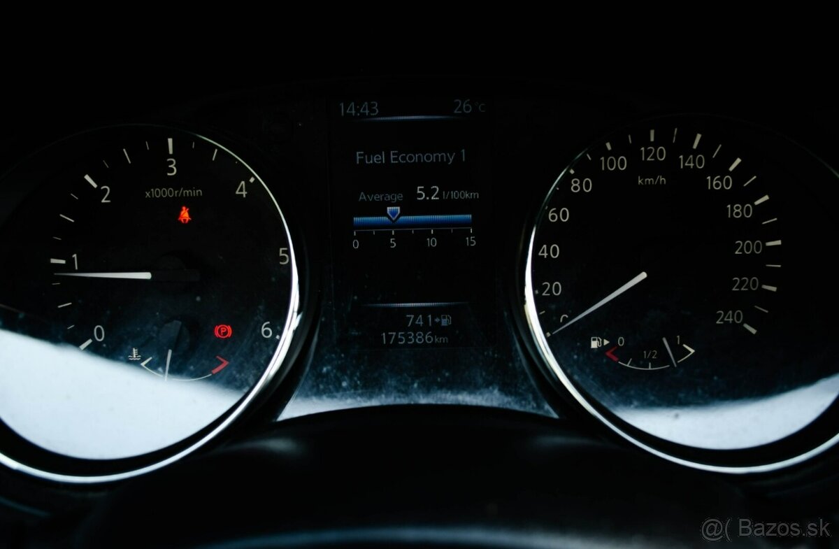 Nissan Qashqai 1.5 dCi Acenta - 9