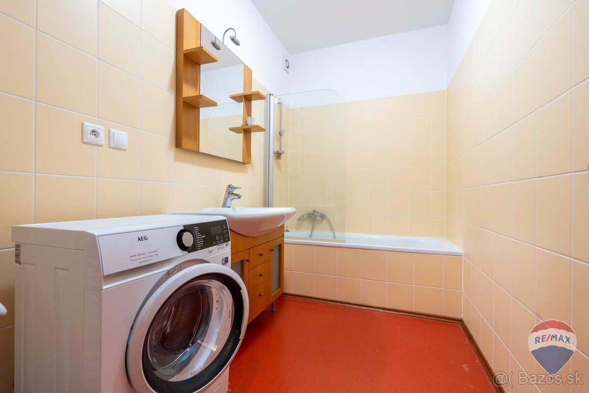 na prenájom nadštandardný 3 izbový byt Nová Dubnica - 9