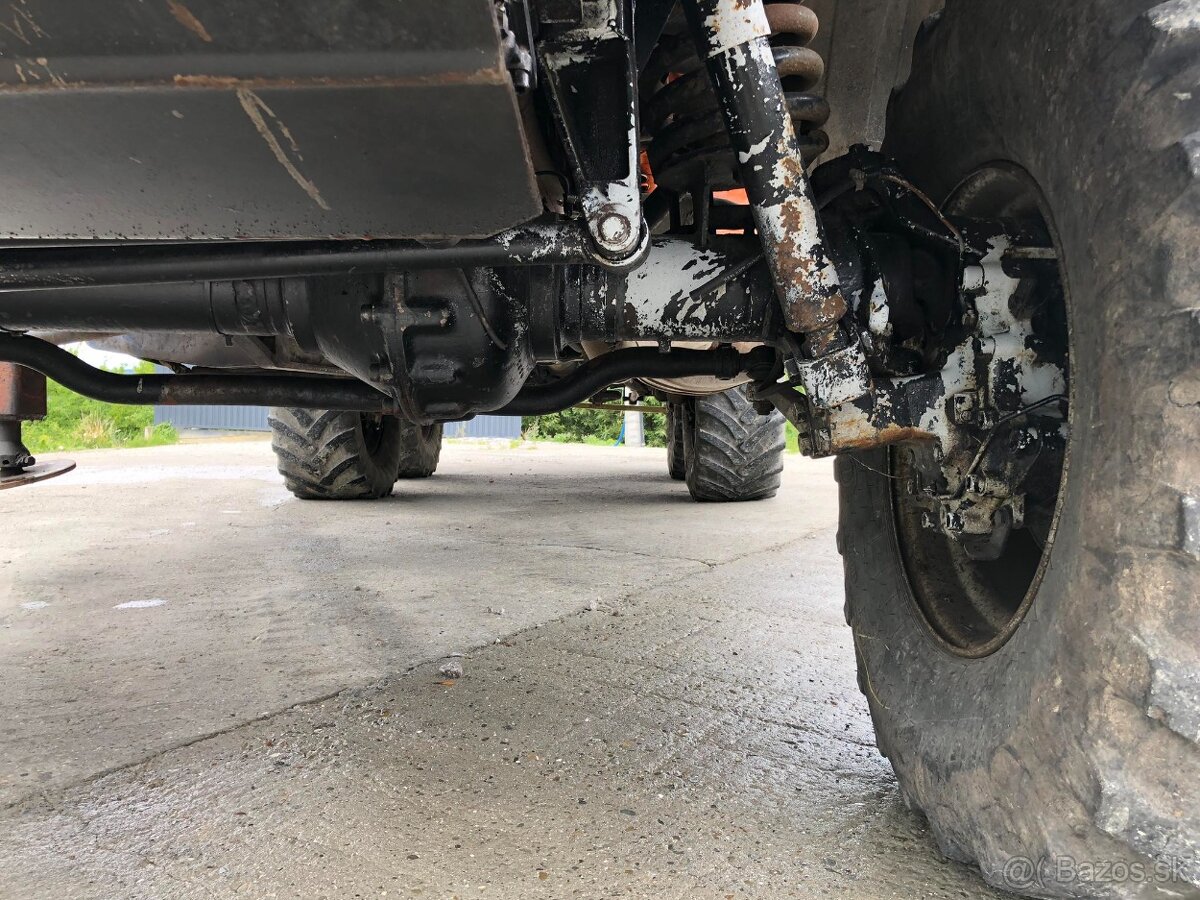 Mercedes UNIMOG 6X6 U2450 Výťah - 9