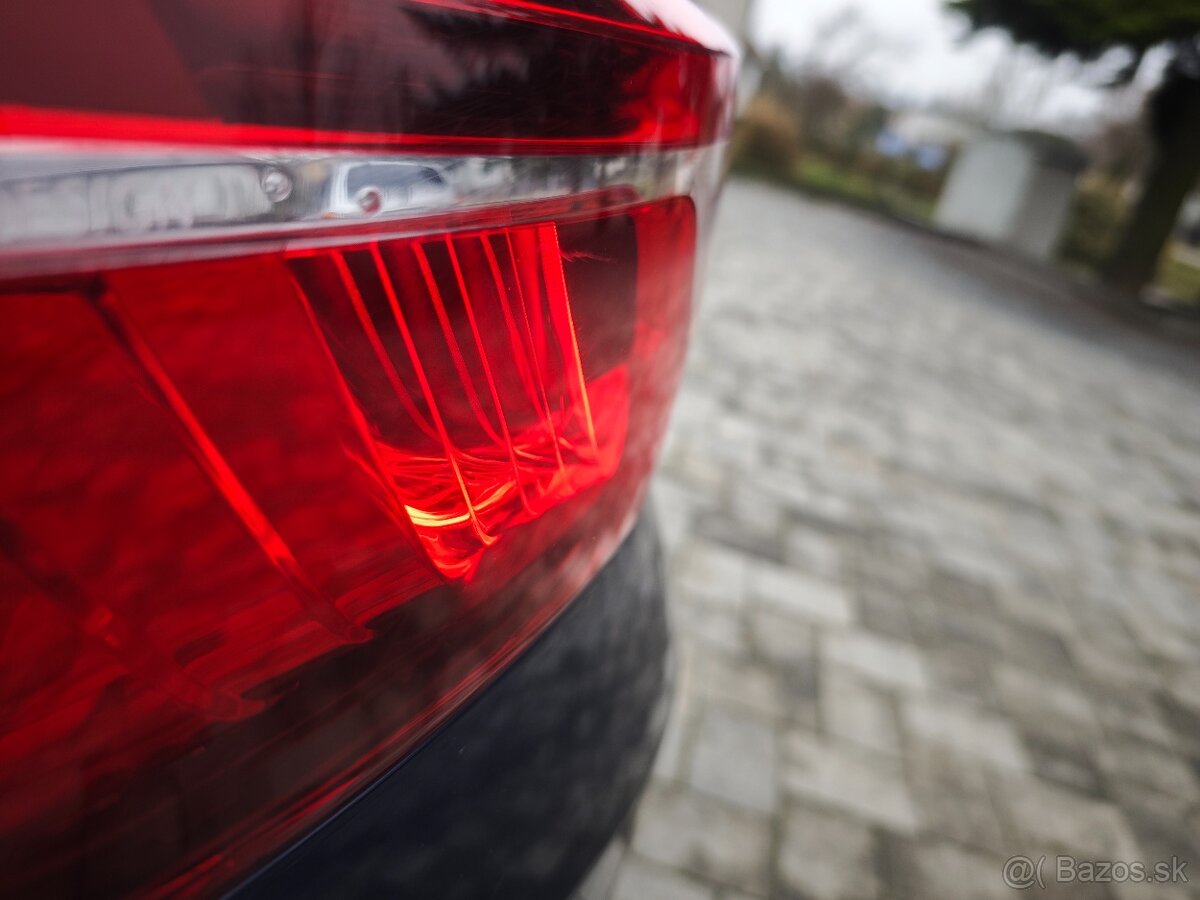 Renault Megane Grandtour Blue dCi 115 Limited Plus - 9