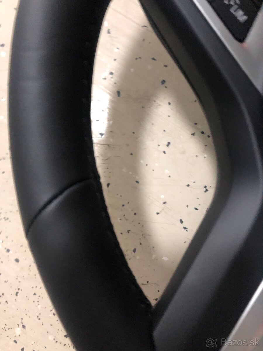 BMW X7,M -volant G07 - 9