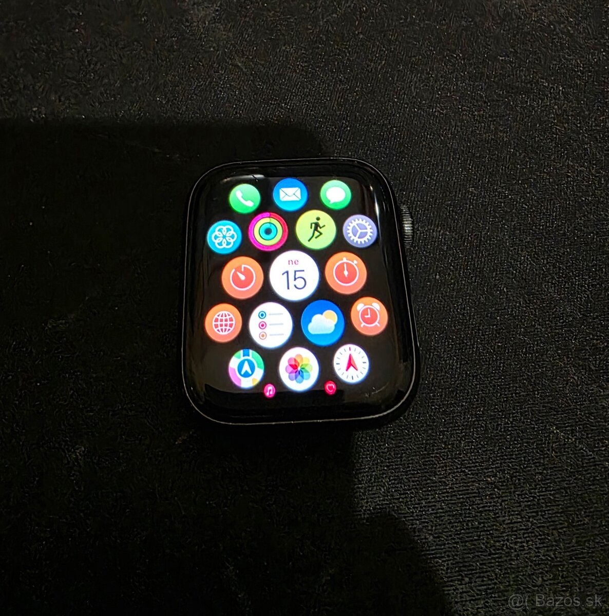 Apple Watch SE 2020 Space Gray (čierny) - 9