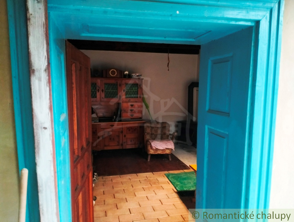 Vidiecka dvojpodlažná chalupa v katastri obce Lubina na pr - 9