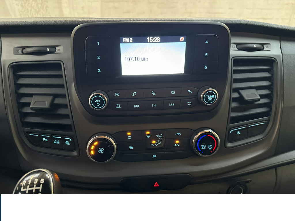 Ford Transit 350 L3H3 6 Miestna - 9