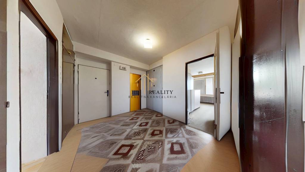 Na predaj 3-izbový byt v Dudinciach - 9