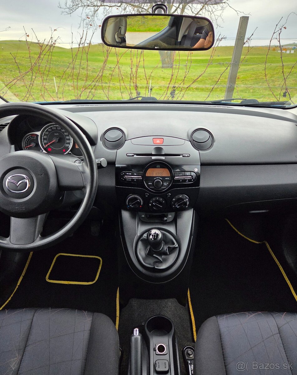 Mazda 2 1.3 16V 55KW/75 koní R.V.08/2012 - 9
