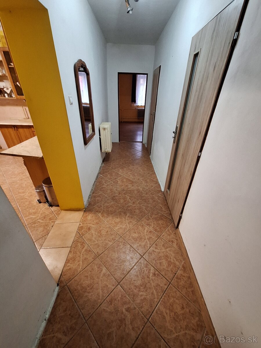 Predám rodinný dom - 9