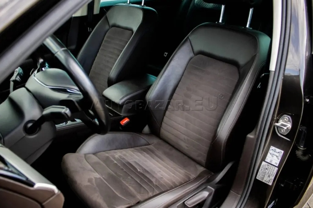 Volkswagen Passat Variant 2.0 BiTDI Highline 4MOTION 2016 - 9