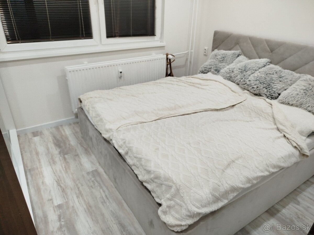 Trojizbový byt - znížená CENA - 9