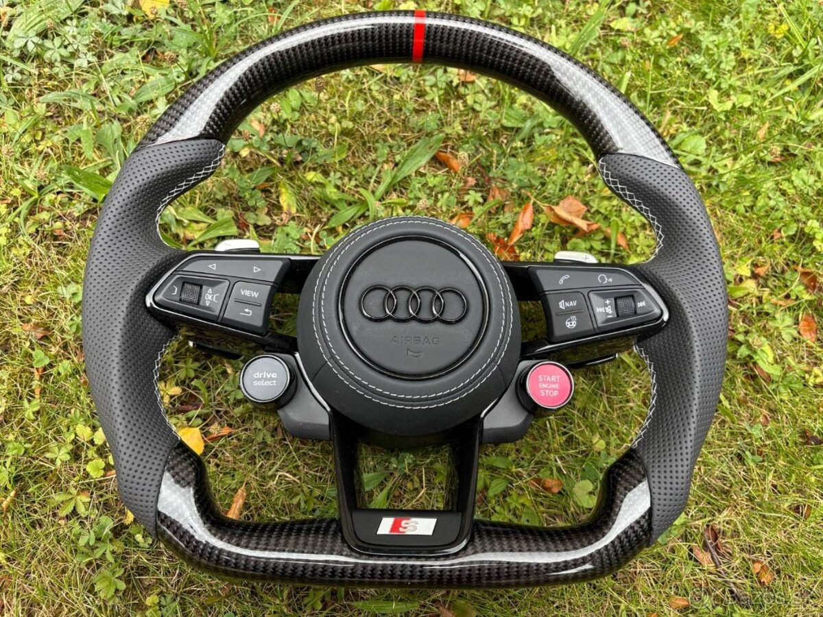 AUDI R8 VOLANT SPORTOVY --- START/STOP - DRIVE SELECT karbon - 9